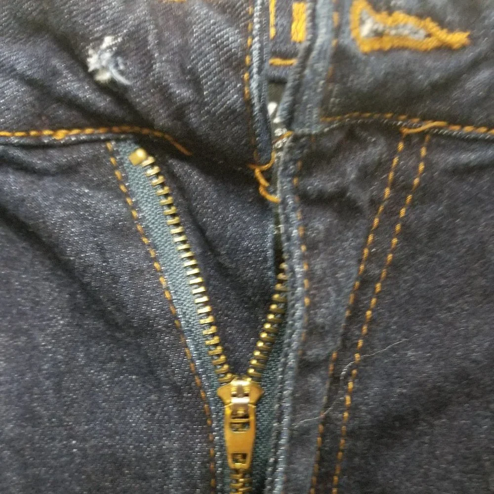 distressed VIP sz 9/10 women's jeans - Picture 4 of 9